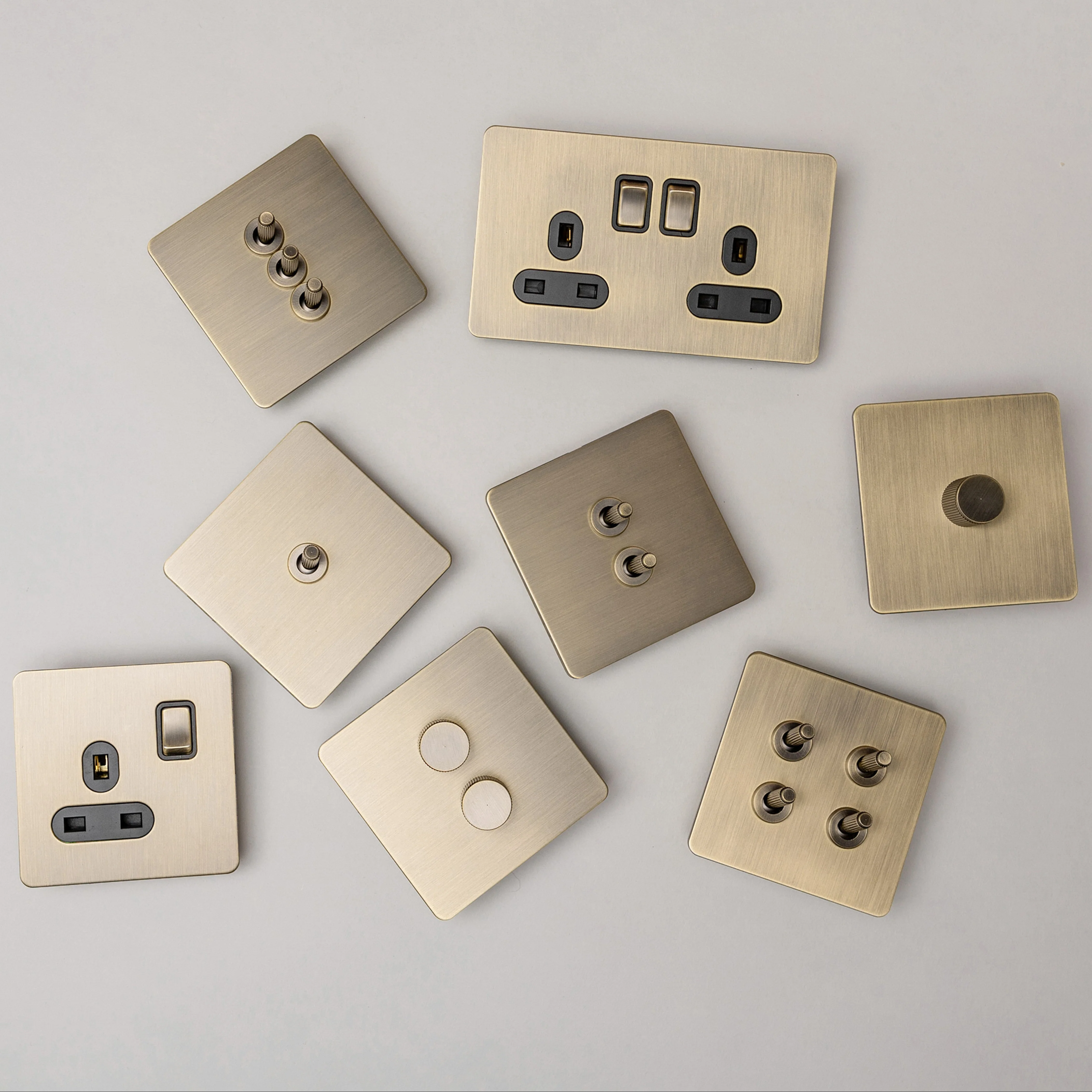 Brass Bee Antique Brass Knurled Switch — Single Dimmer