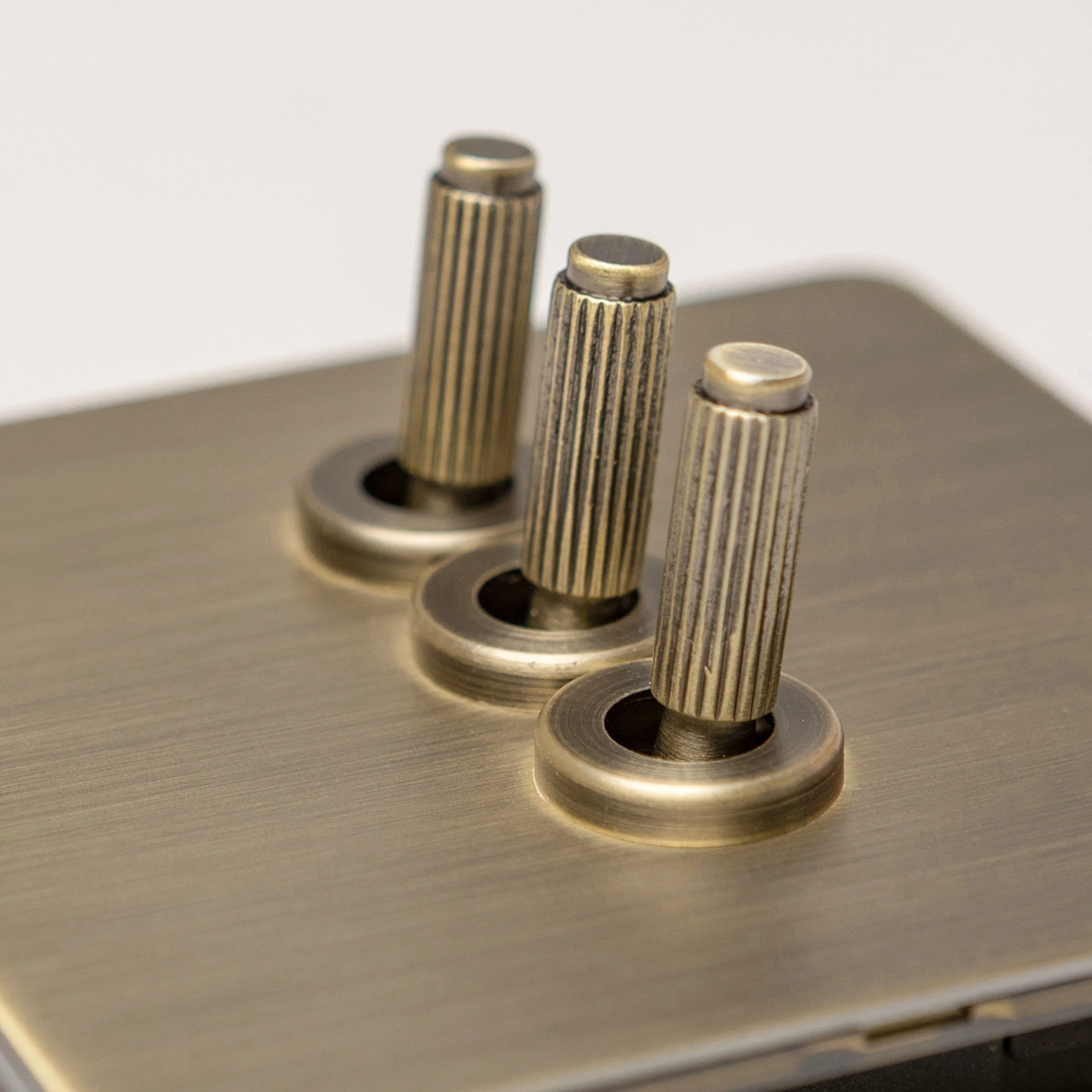 Brass Bee Antique Brass Knurled Switch — Single Dimmer - Image 17