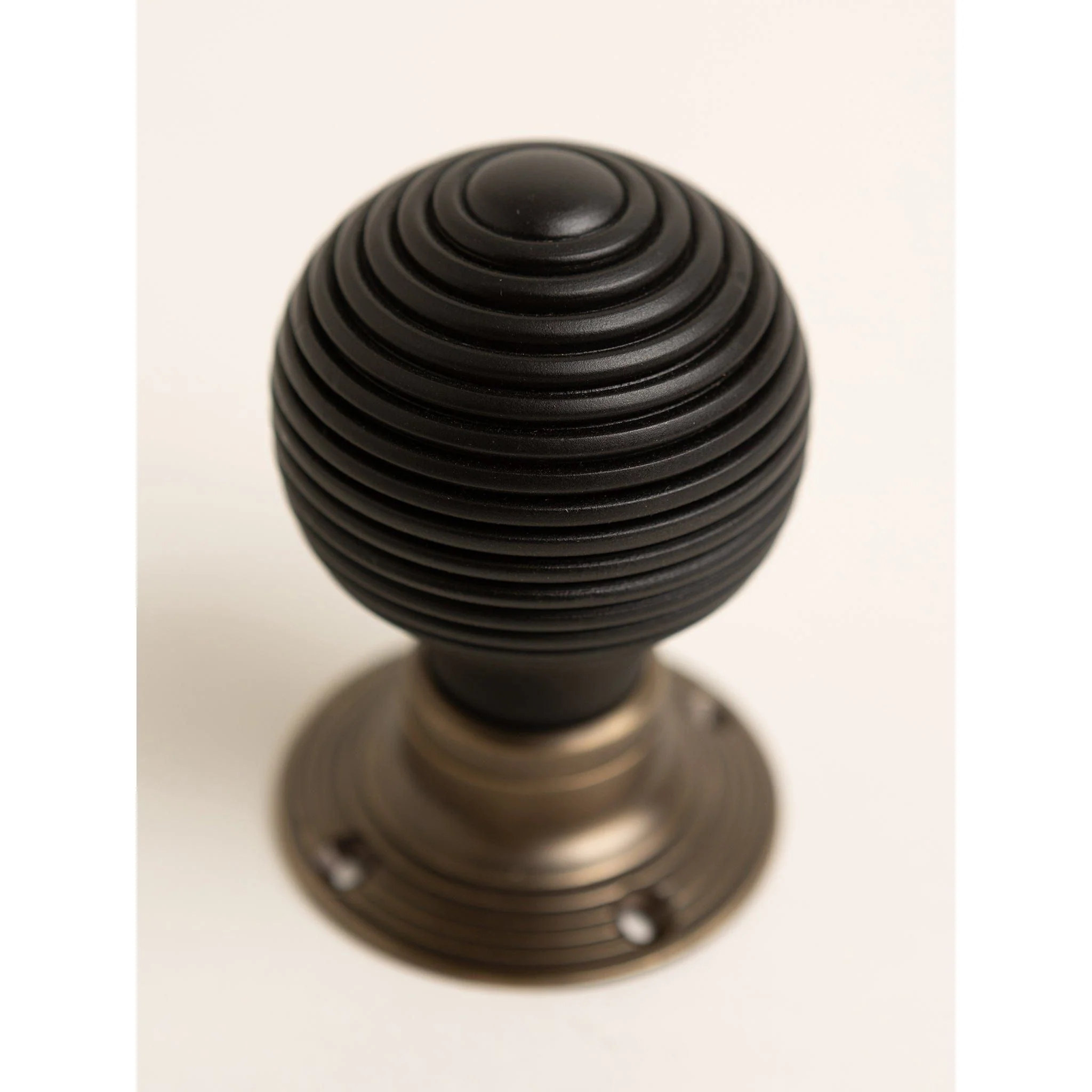 Beehive Door Knobs - Ebonised & Antique Brass (Pair) | Thumbturns & Latches - Image 3