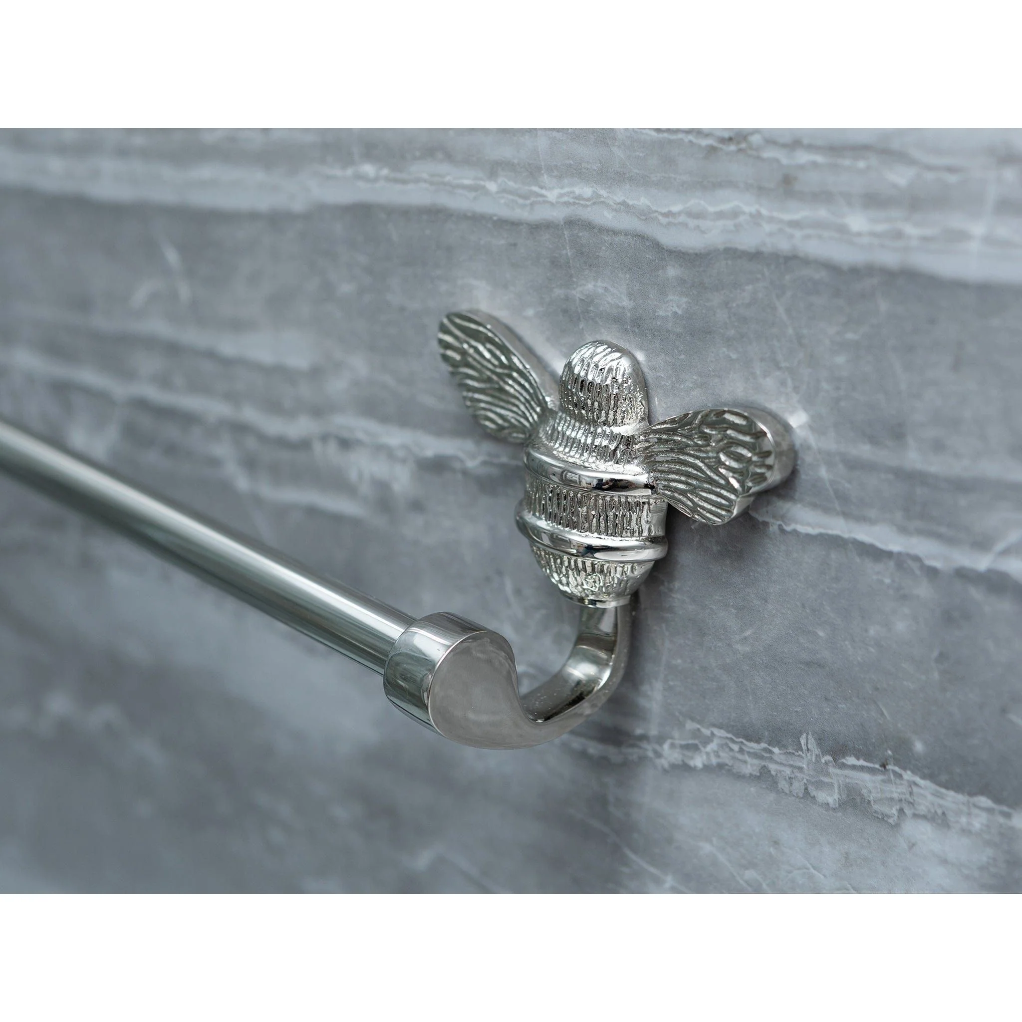 Brass bee Towel Rail with Bee - Image 5