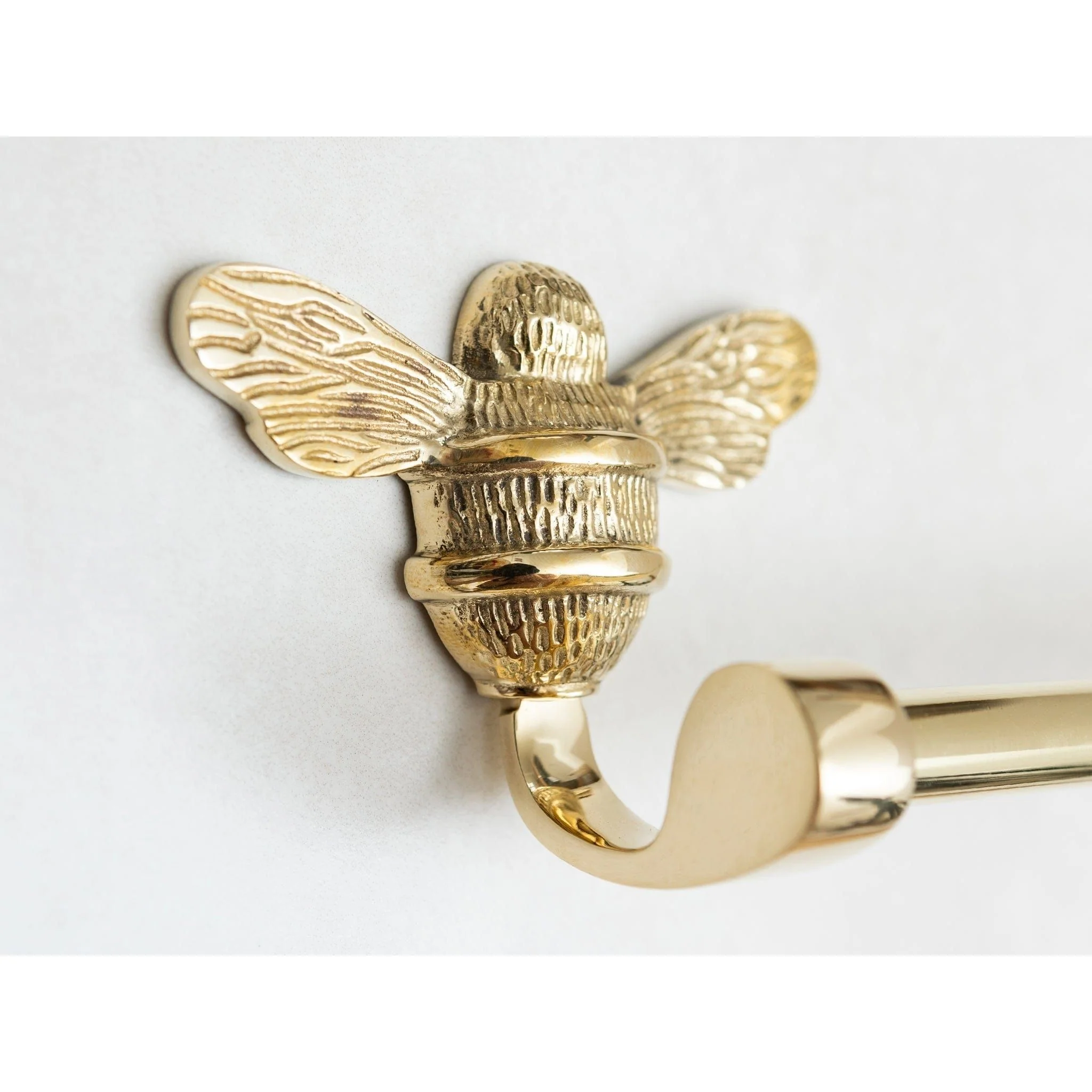 Brass bee Towel Rail with Bee - Image 8