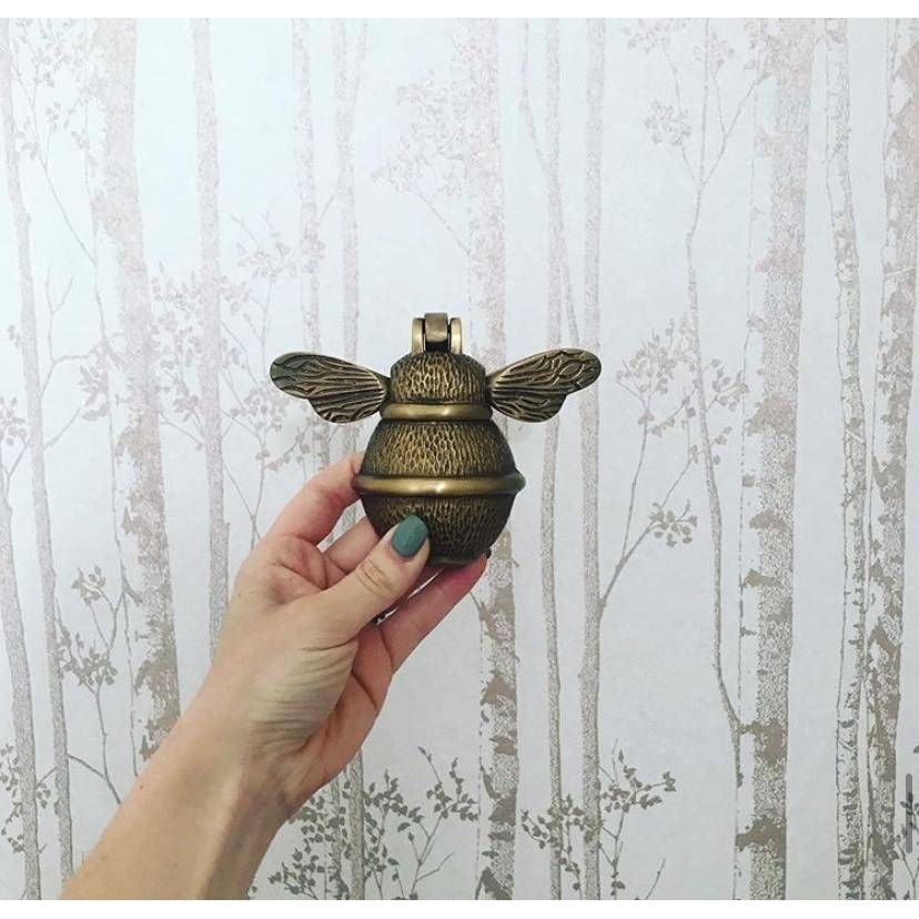 Brass Bumble Bee Door Knocker - Heritage Finish - Image 8