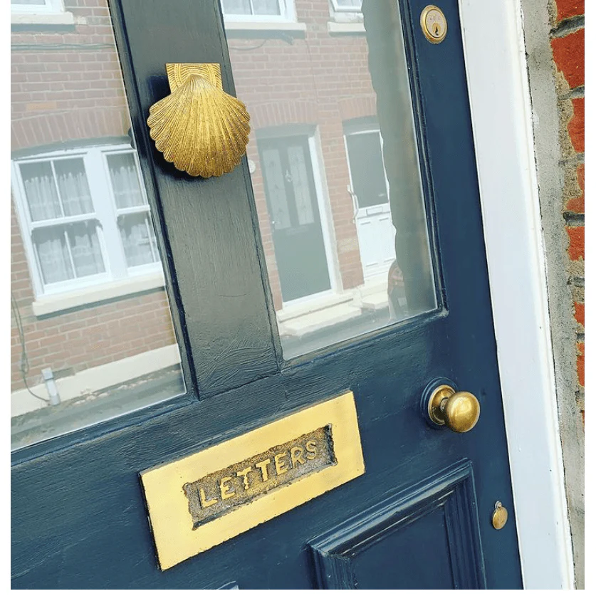 Brass Shell Door Knocker - Brass Finish - Image 4