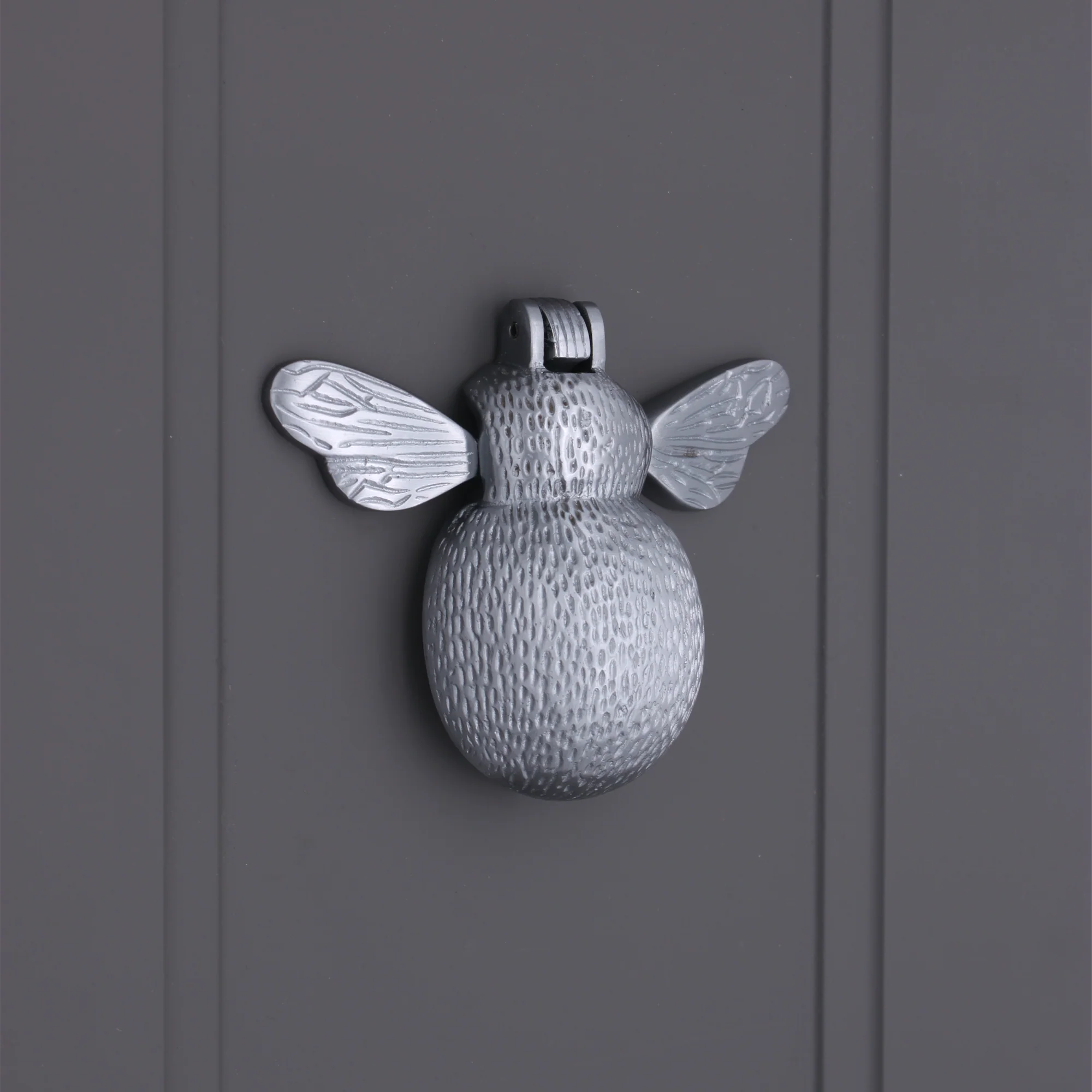 Bumble Bee Door Knocker - Image 13