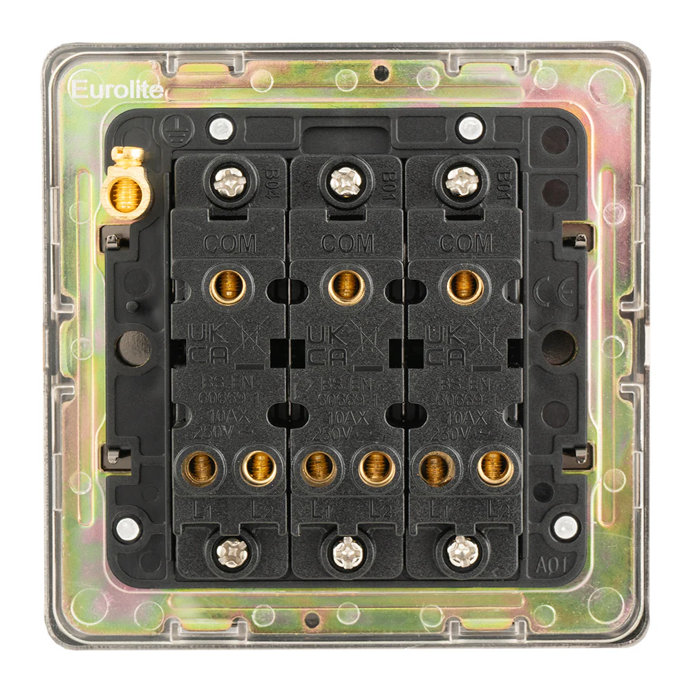 Concealed 3mm 3 Gang Switch - Antique Brass - Image 3