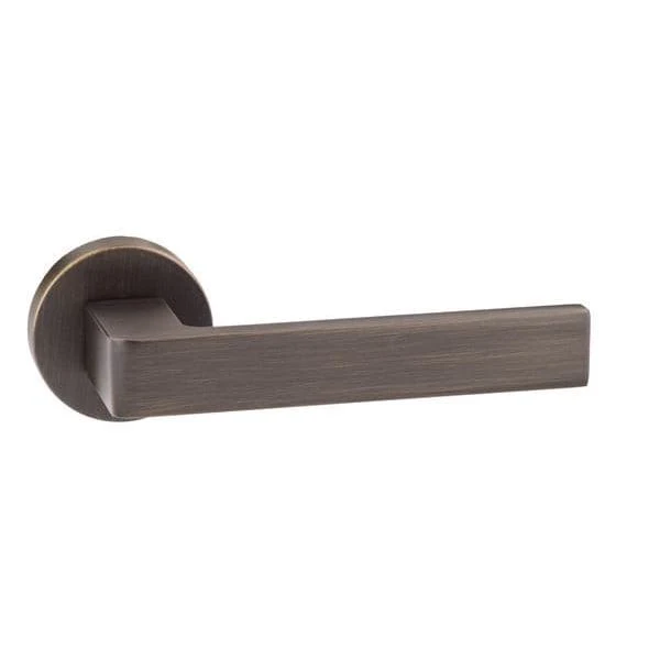 Forme Asti Designer Lever on Minimal Round Rose - Image 5