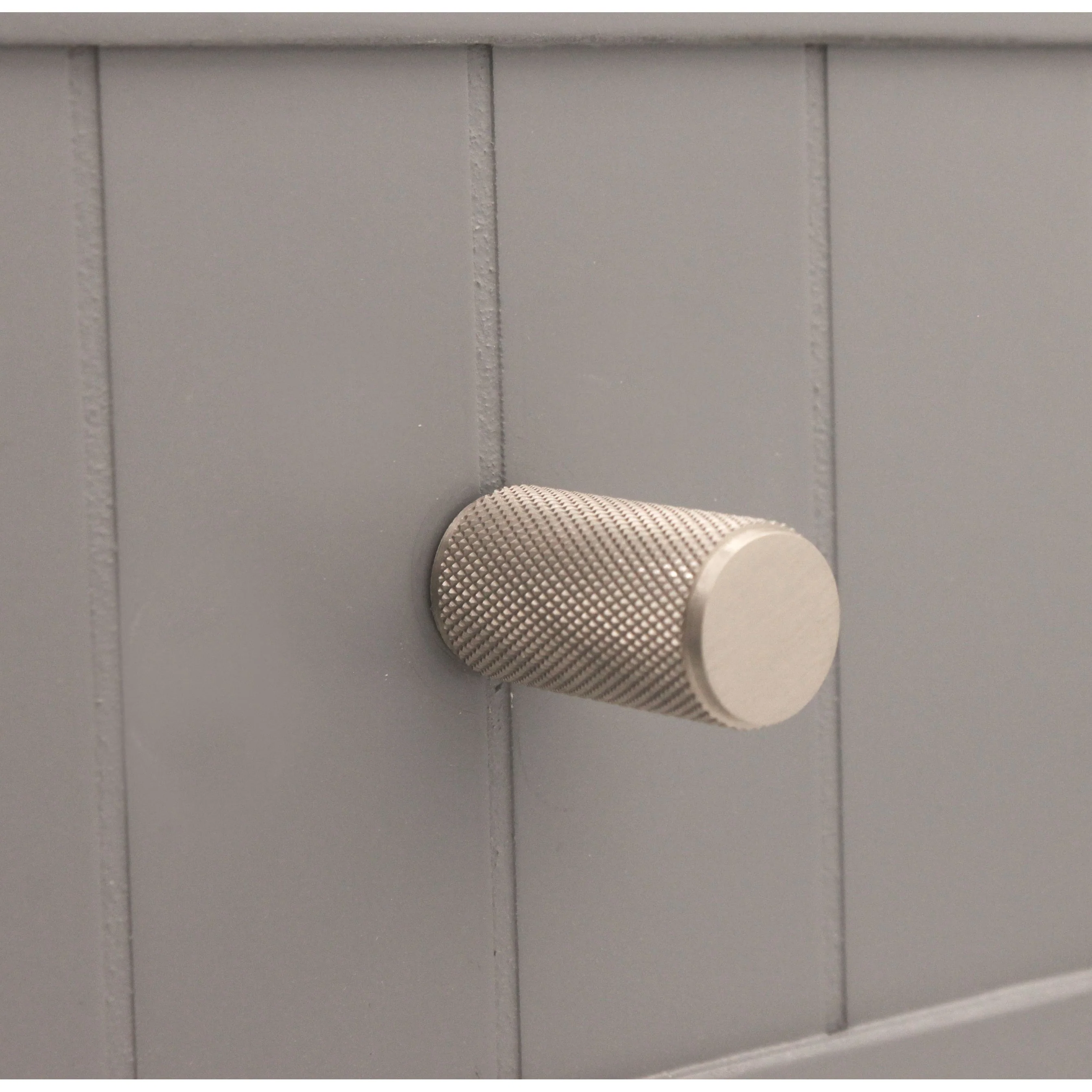 Knurled Cylinder Cupboard Pull - Image 4