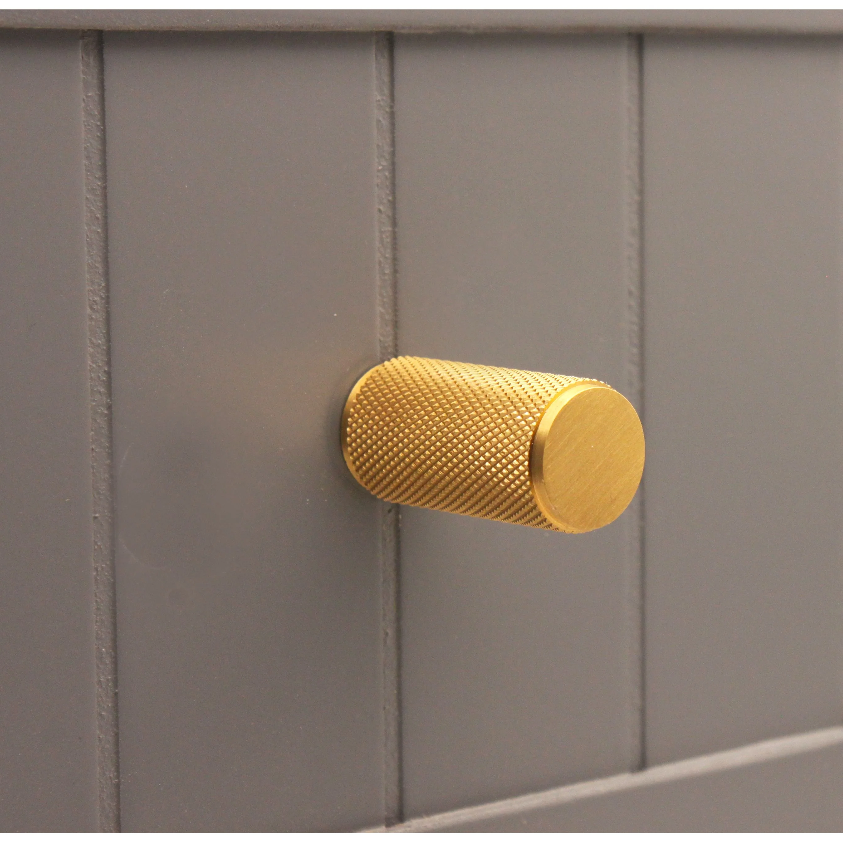 Knurled Cylinder Cupboard Pull - Image 5