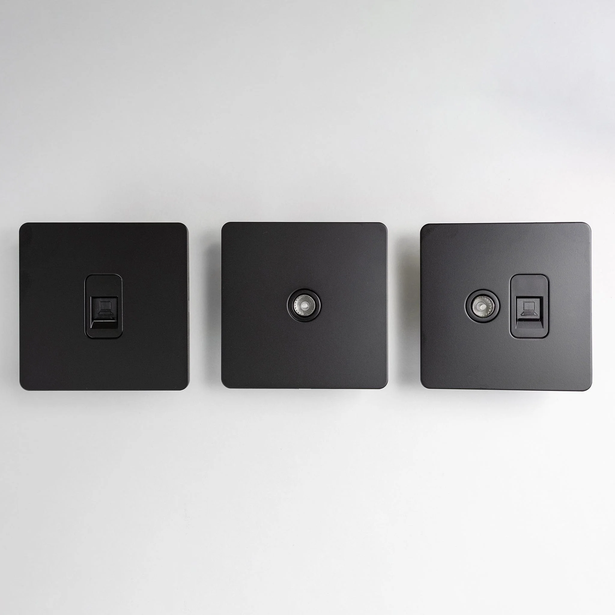 Matte Black Switches and Sockets - Straight Knurled Design - Image 10
