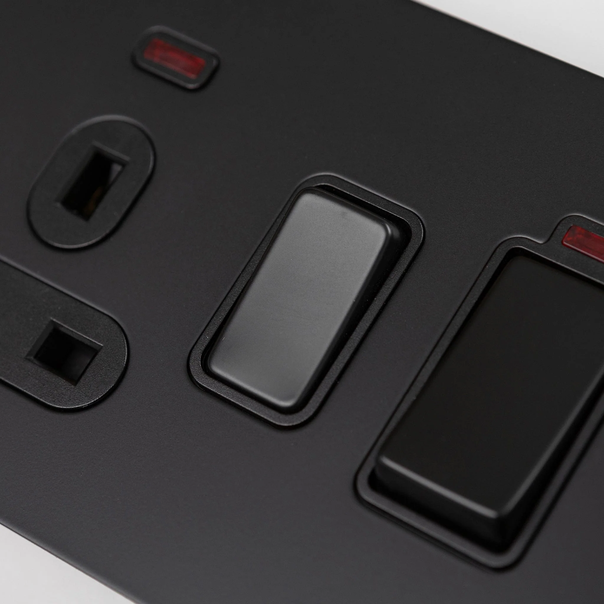Matte Black Switches and Sockets - Straight Knurled Design - Image 9