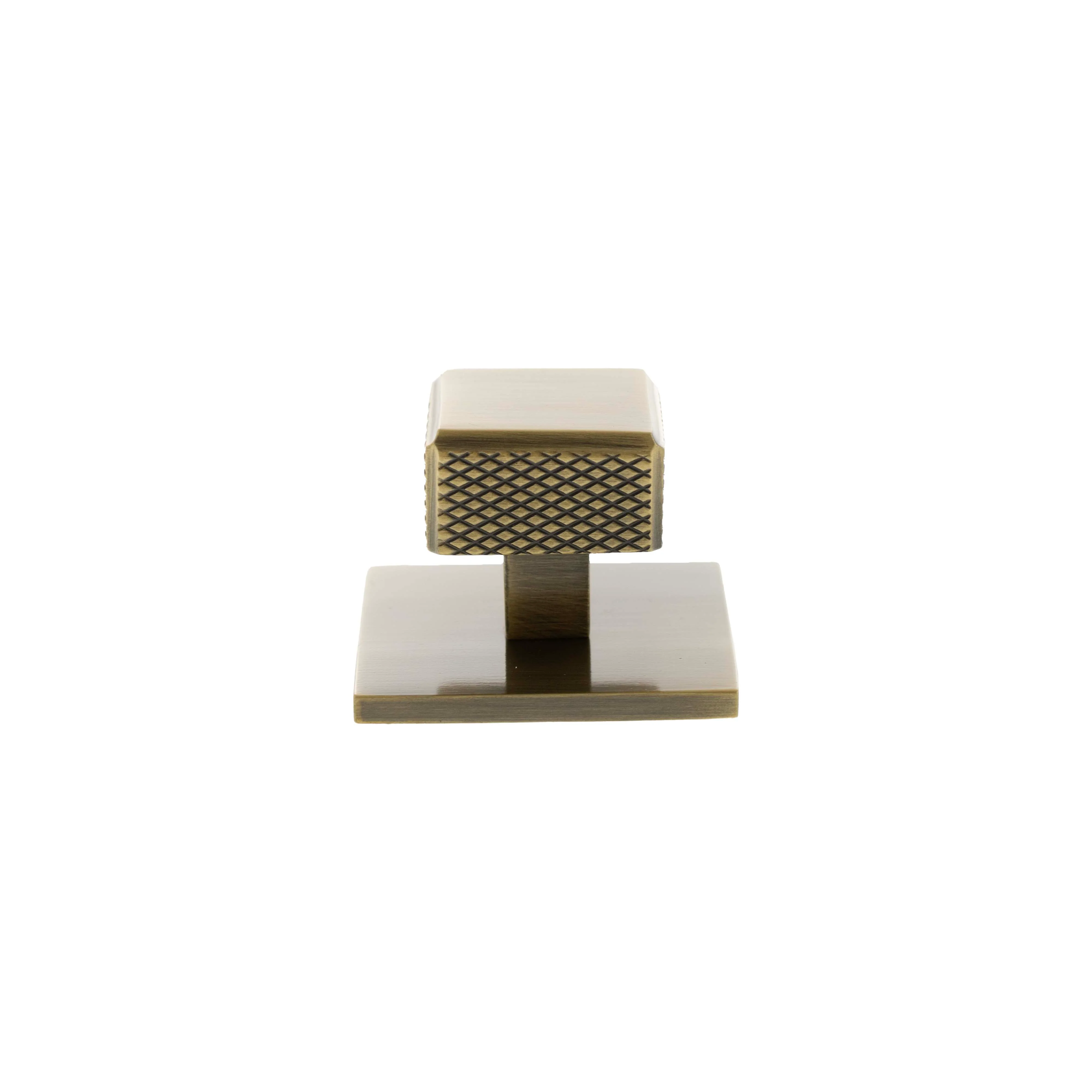 Millhouse Brass Eiffel Knurled Square Cabinet Knob Handle on Backplate - Image 6