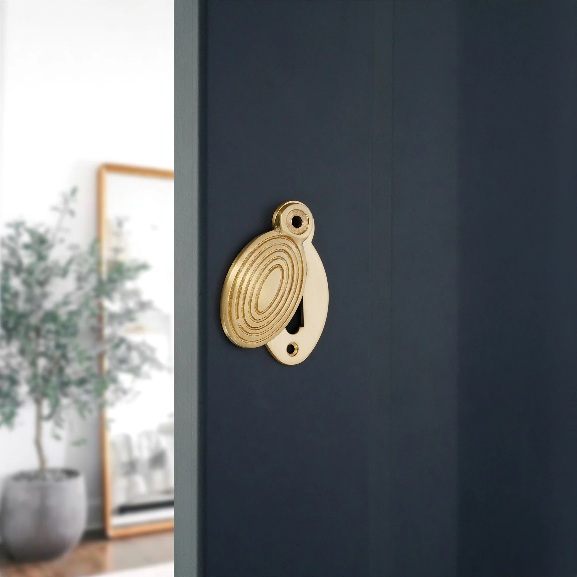 Oval Beehive Escutcheon - Image 22