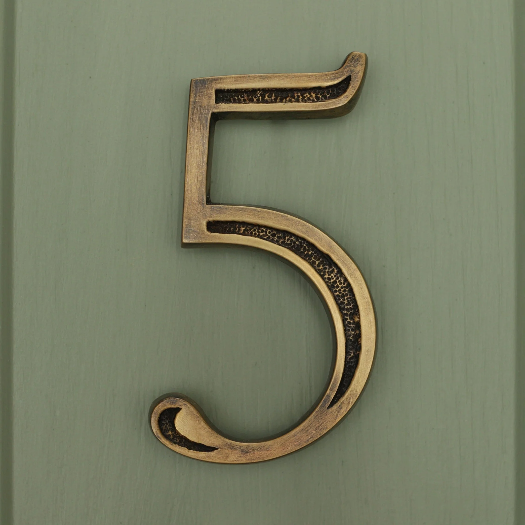 Premium Floating Engraved House Numbers in Heritage Finish 0-9 - Image 10