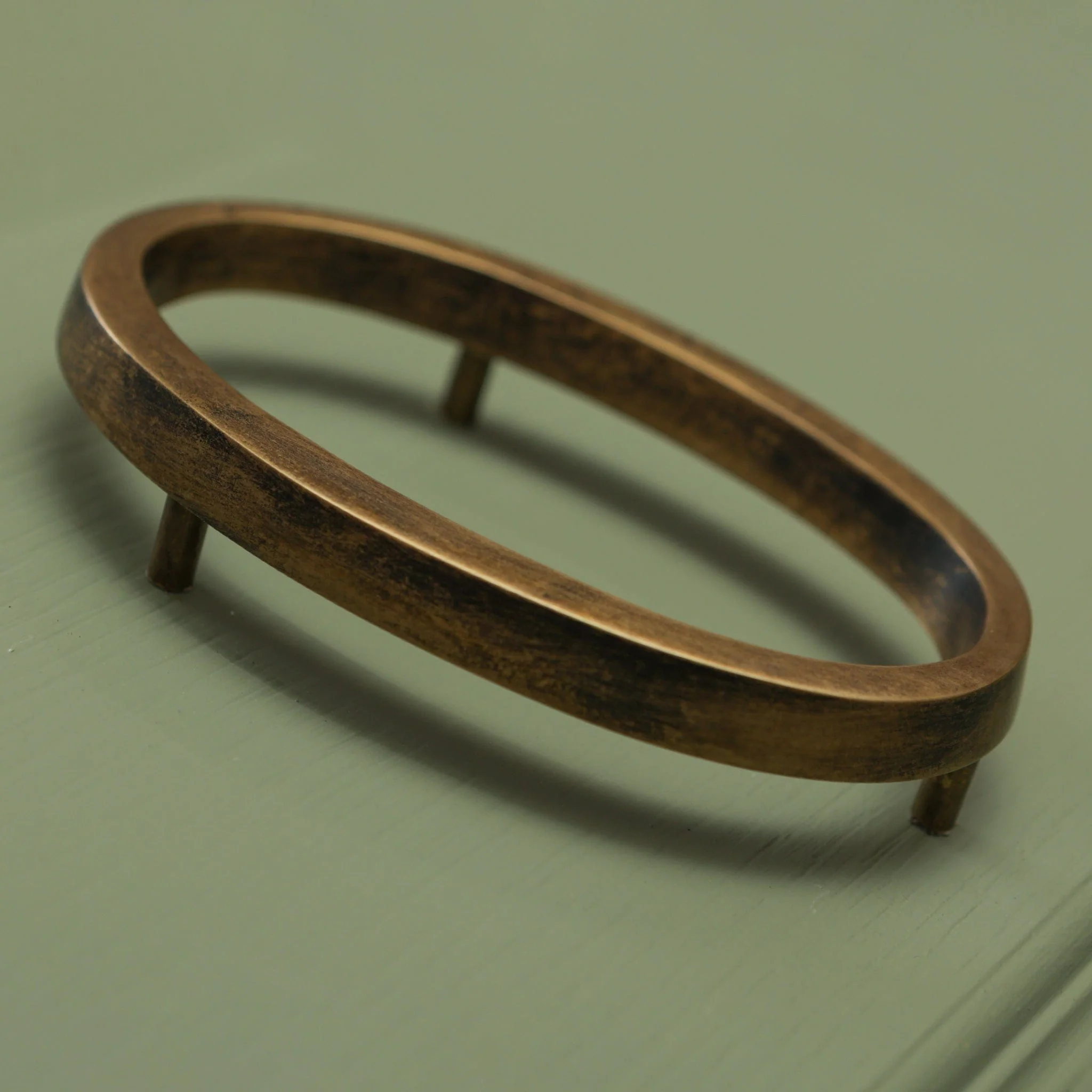 Brass Bee Floating House Number 5 — Heritage Finish - Image 2