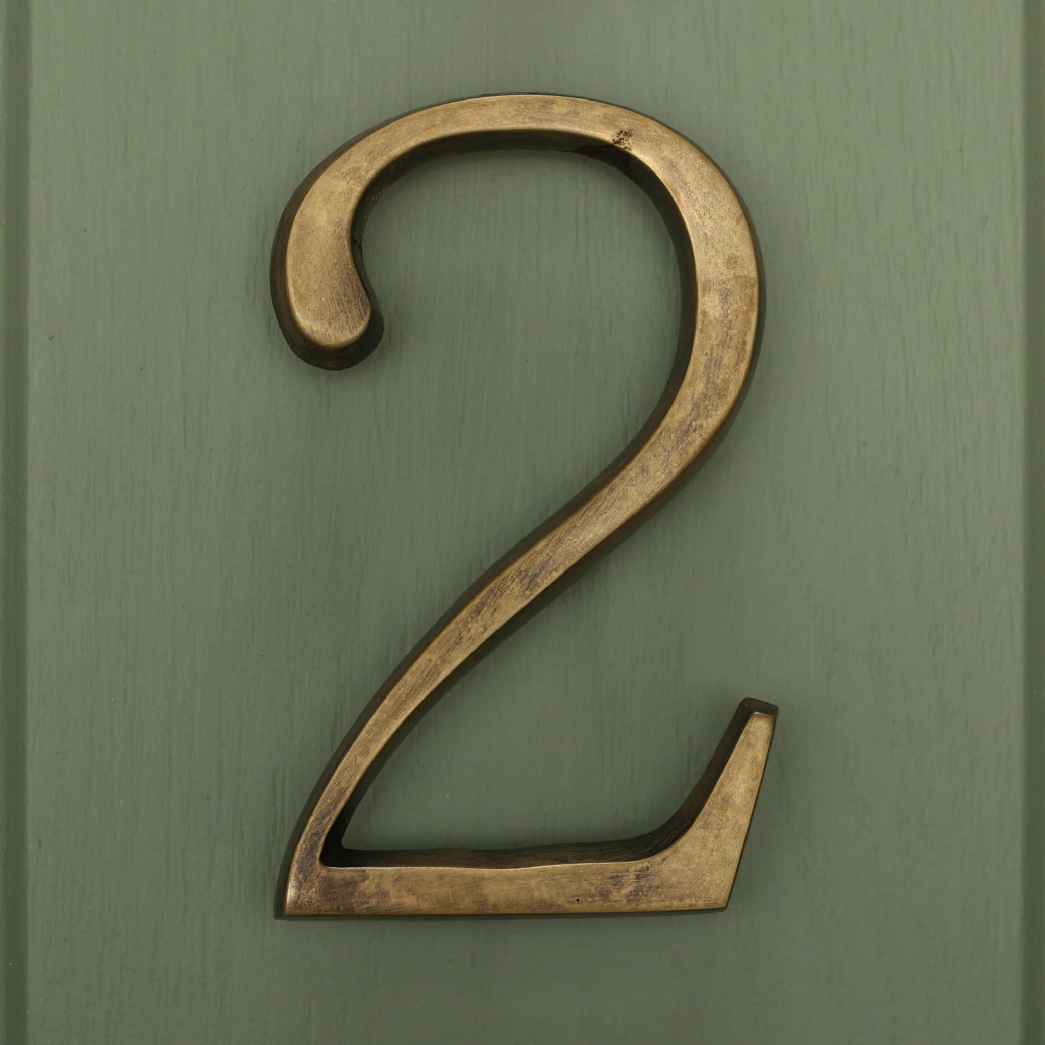 Brass Bee Floating House Number 5 — Heritage Finish - Image 7