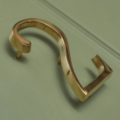 Premium Floating Plain House Numbers in Polished Brass Finish 0-9 - Image 24