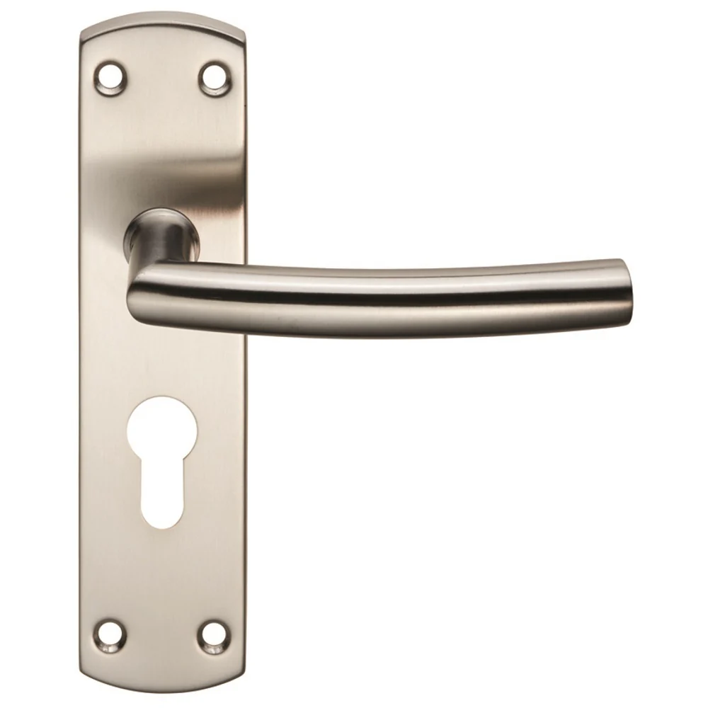 Residential Arched Lever on Backplate - Image 3