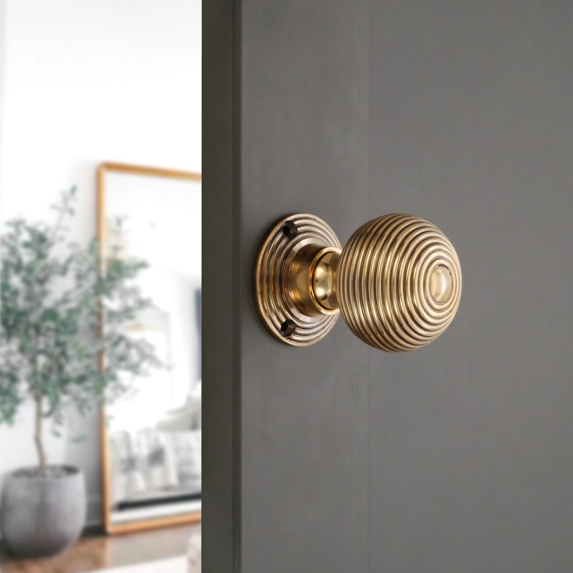 Ribbed Door Knob – Mortice / Rim - Image 4
