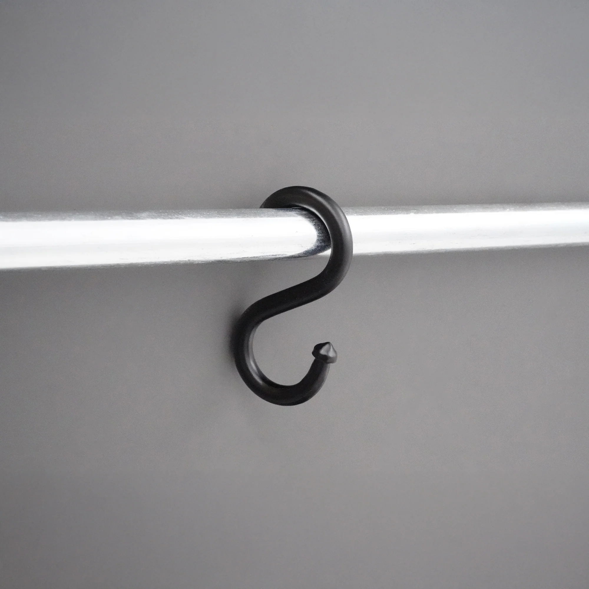 S - Hook - Image 5