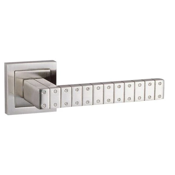 Senza Pari Bianca Designer Lever on Square Rose