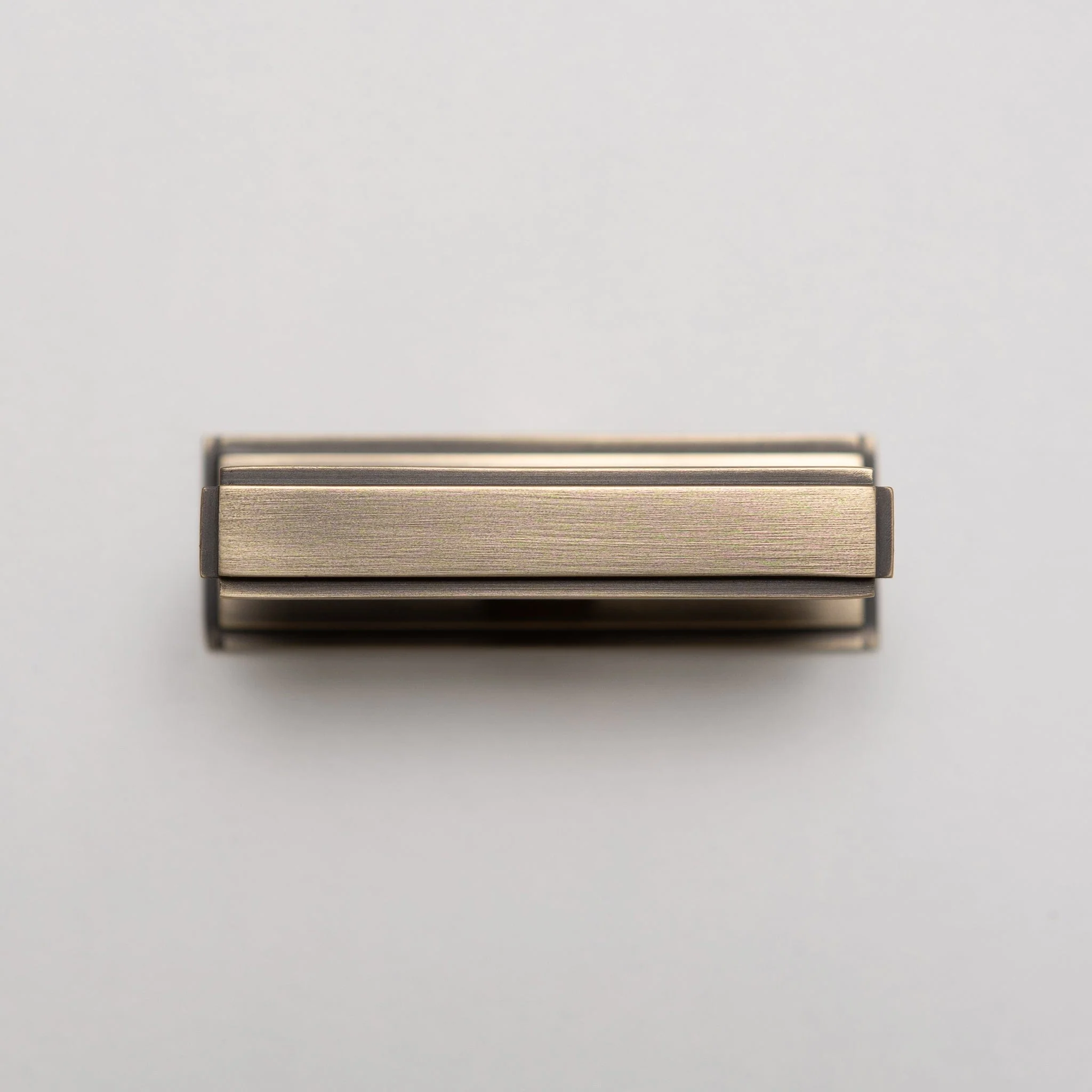 Solid Brass Art Deco Kitchen Pull Handles & Knobs with Backplates - Antique Brass Finish - Image 9