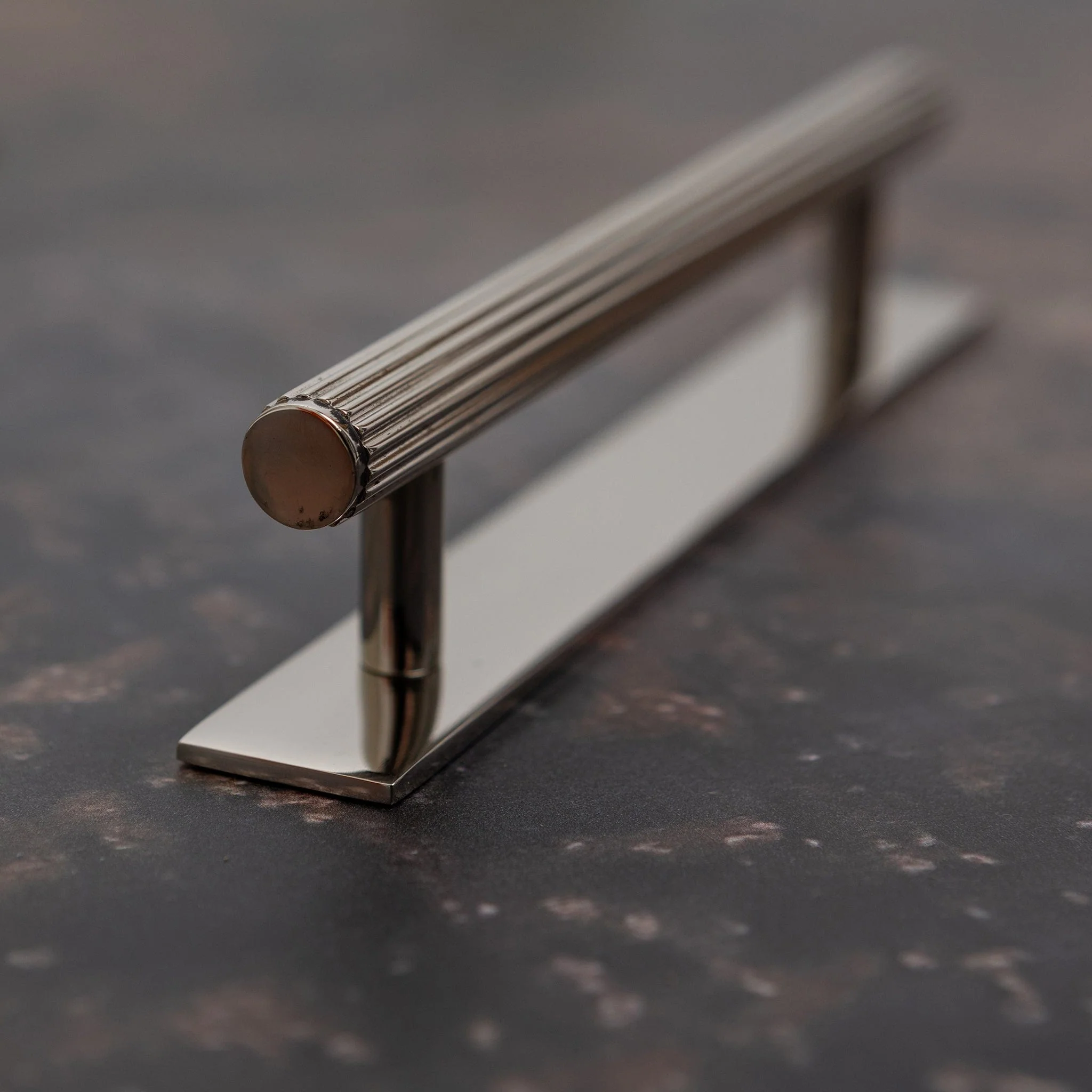 Brass Bee Knurled Cabinet-Handle Backplate — 160mm Polished Nickel (Spare/Accessory) - Image 3