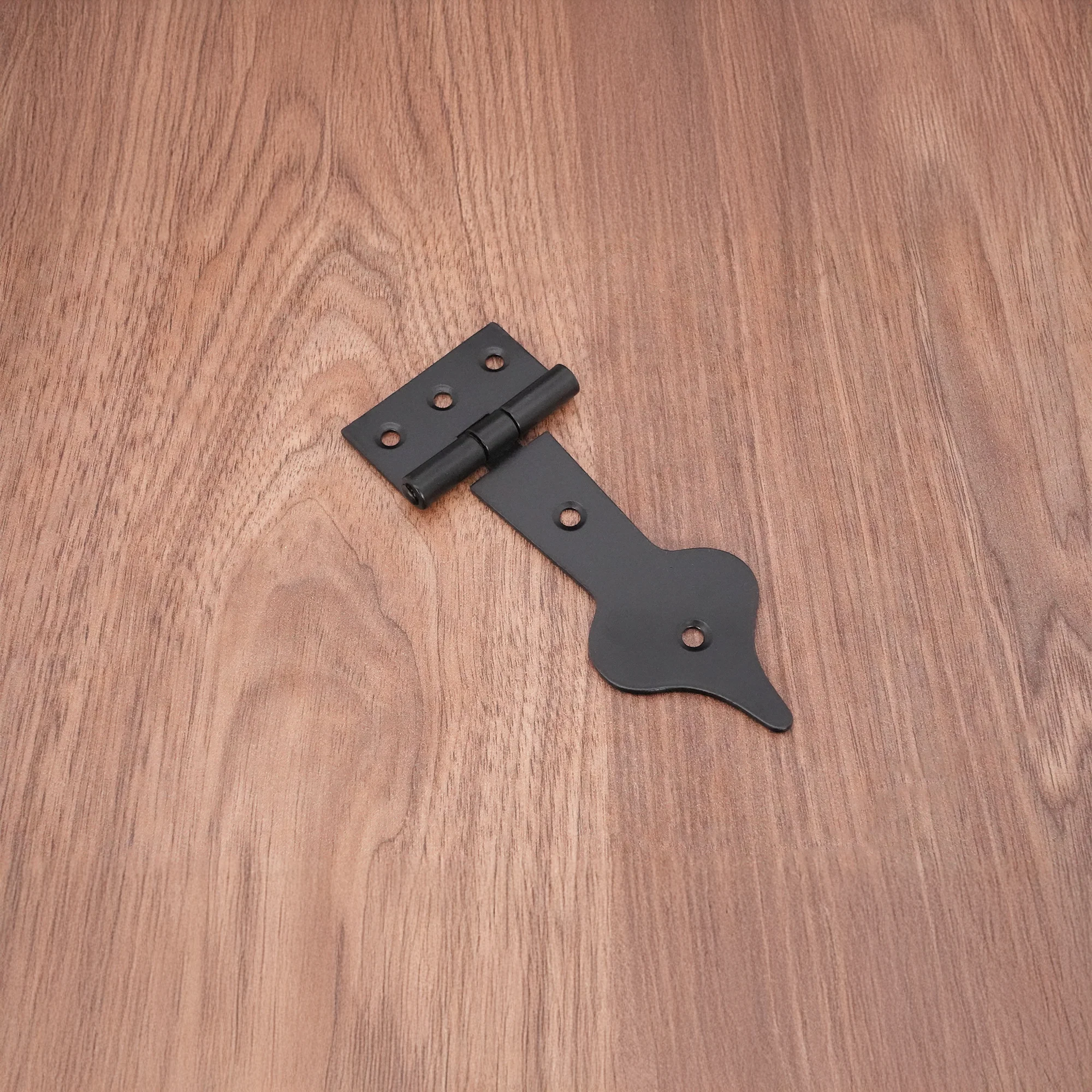 Spearhead Decorative Hinge - Image 3