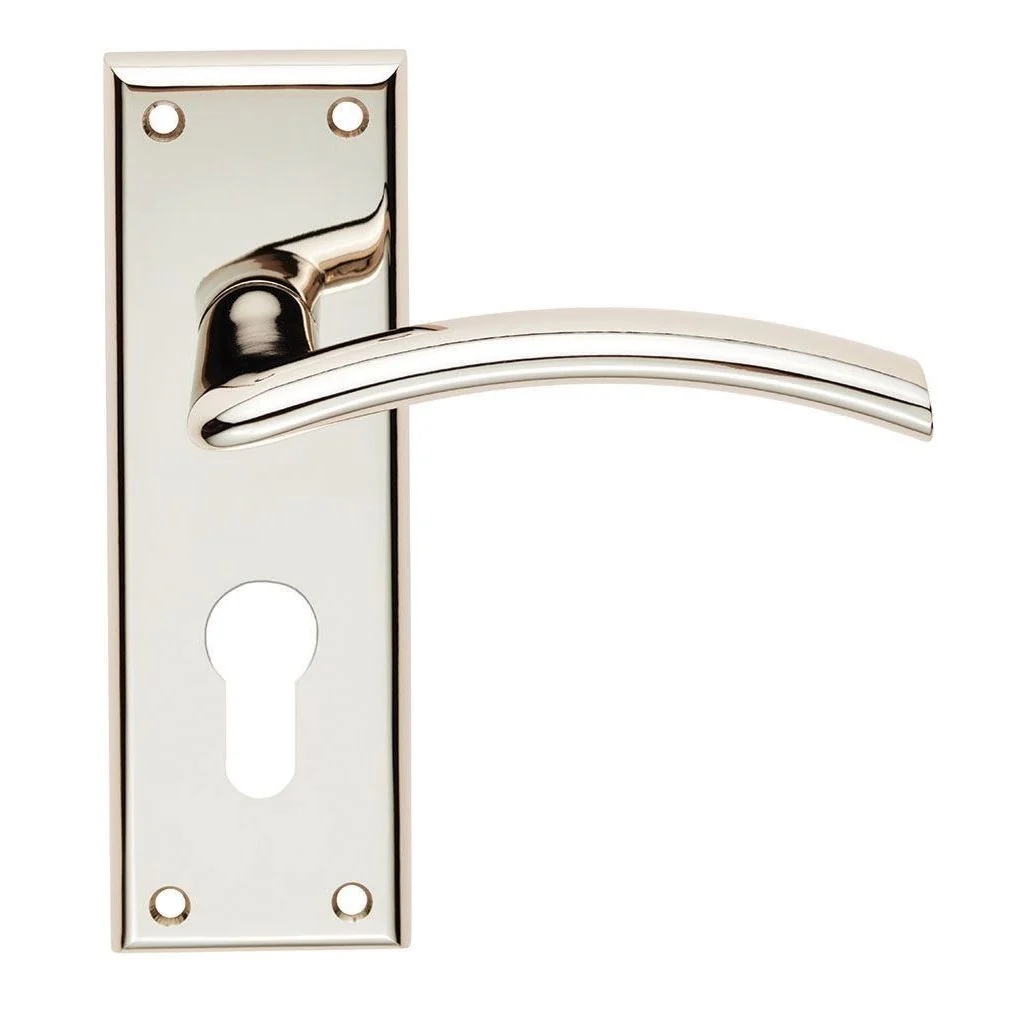 Trenta Lever on Backplate - Image 6