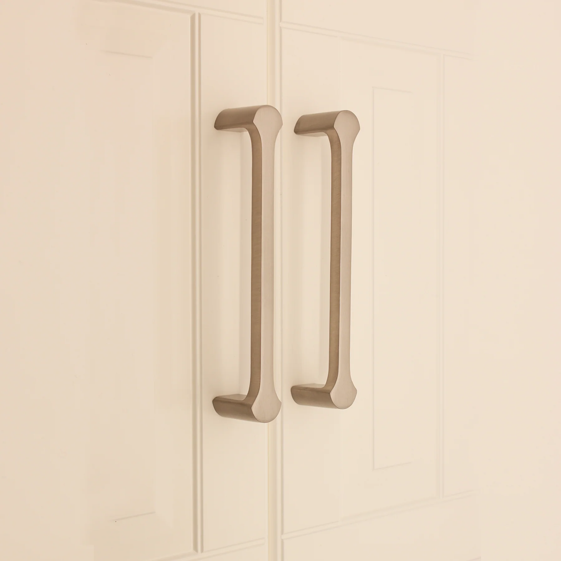 Tulip Cabinet Handle - Image 20