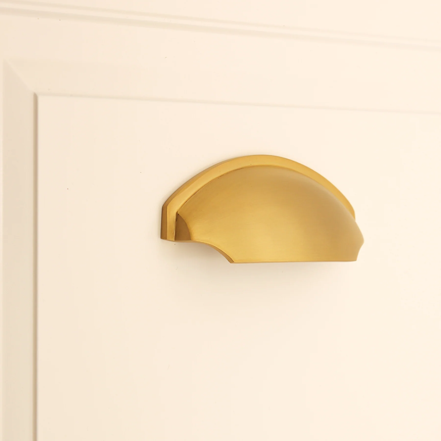 Tulip Cup Drawer Pull - Image 13