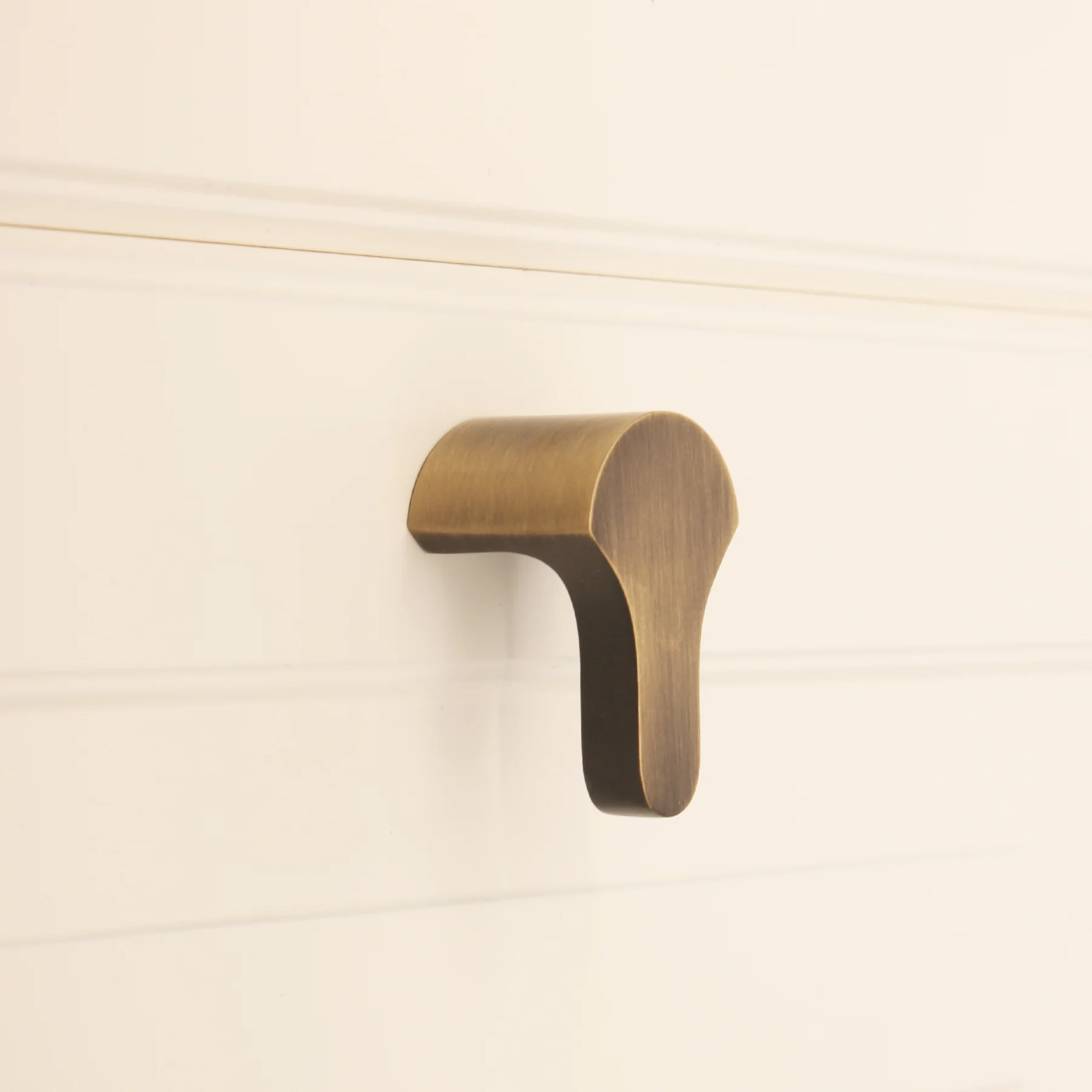 Tulip Drop Pull - Image 16