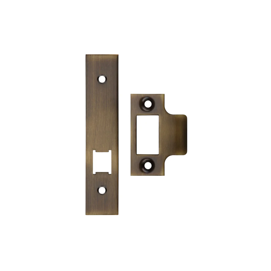 Spare Acc Pk for UK Horizontal Latch - *BLANK* - Contains Forend, Strike and Fixing Screws (Latch Version) - Image 2