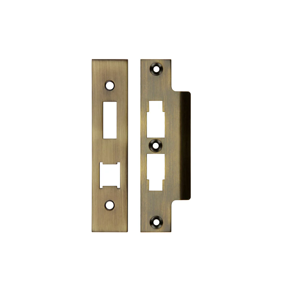 Spare Acc Pk for UK Horizontal 3L Locks - *BLANK* - Contains Forend, Strike and Fixing Screws (Lock Version) - Image 10