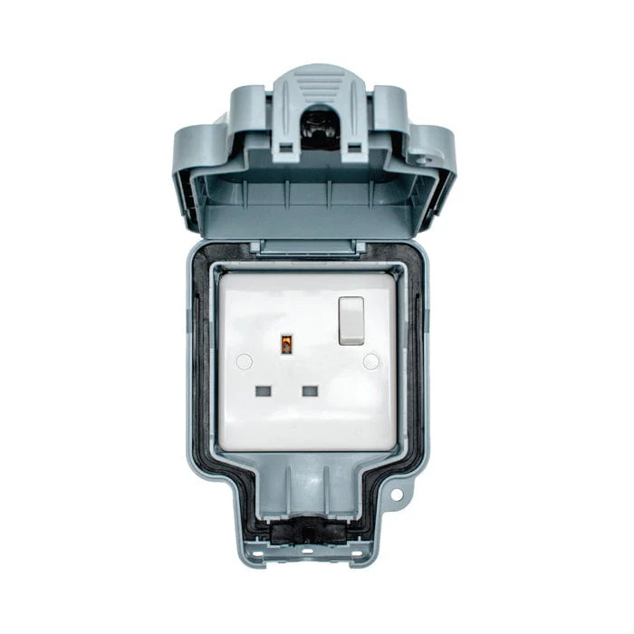 Utility 1 Gang Switched Socket - Grey