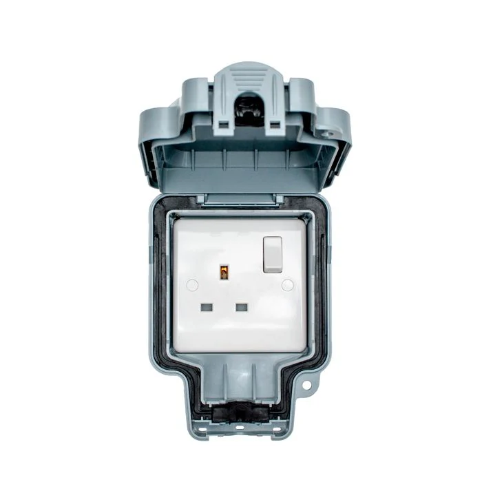 Utility 1 Gang Switched Socket - Grey - Image 2